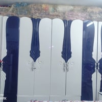 خزائن • ديكور منزلي • أثاث