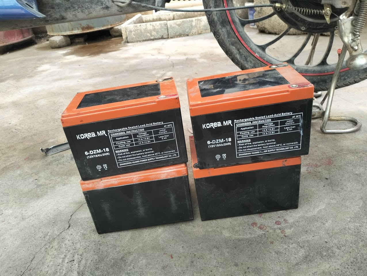 السلام عليكم
ماطور شحن تفليش 
اي قطع تريده راسلني عليه 
مع بطاريات 4 نضيفه 
على الخاص او الاتصال 
على الرقم 
***********
