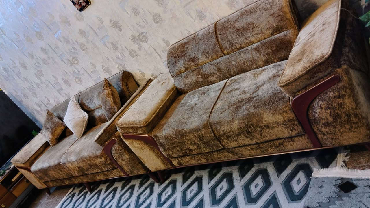 السلام وعليكم اغراض بيت نضيفات. حيل استعمال قليل. التخم. جديد غير مستعمل


**إذا كنت صاحب هذا الإعلان وتريد حذفه لأي سبب، رجاءا أرسل رسالة إلى الدعم الفني**