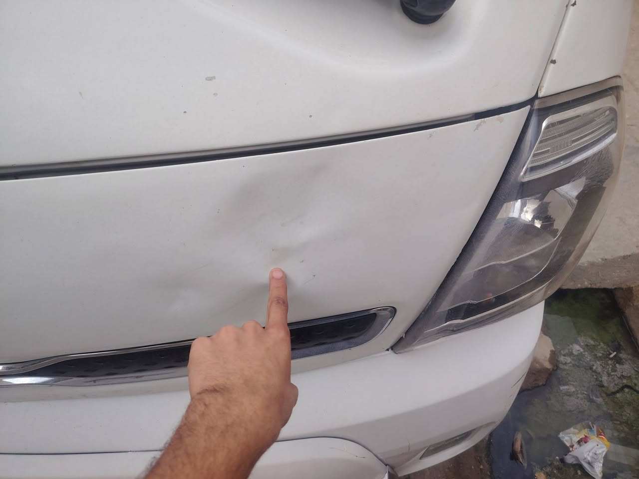 كيه ٢٠ سياره جديده *********** سعر ١٢٢ وبيه مجال بسيط
