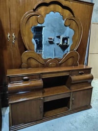 خزانة ٦ باب • خشب وصاج • حلة نادر ٣