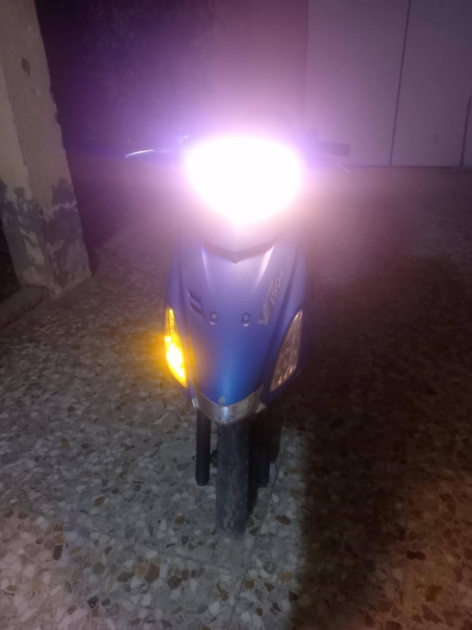 السلام عليكم اخوان
مكلف بالنشر دراجه ادرس نضيفه  كلشي بيه شغال سعره 400 وبيه مجال قليل مكان الدراجه 
خاجية شارع 40 هاذه رقم صاحب الدراجه اتصلو علي اخون اني مكلف بالنشر لحد يراسلني يرحم والديكم
*********** صاحب الدراجه
