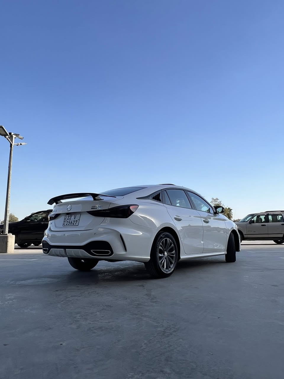 Mg gt 2025
Mg gt 2025

للبيع فقط

محرك 1.5 تنفس طبيعي

فول مواصفات

- فتحة سقف

- 4 كامرات

- اوتو هولد

- بصمة دخول

- هاند بريك دكمة

- كشنات جلد

- تبريد قطعتين

على الشاشة البلادية Carplay -

- اضائة داخلية متغيرة

black edition اضافات -

ماشية 12,000 وقابل للزيادة

فقط بيها رصعة صغيرة جداً وشخوط بسيطة بالدعامية الامامية 

السيارة نظيفة جداً بحالة الزيرو

السعر 124 ورقة وبيها مجال بسيط جداً
للتواصل : ***********
