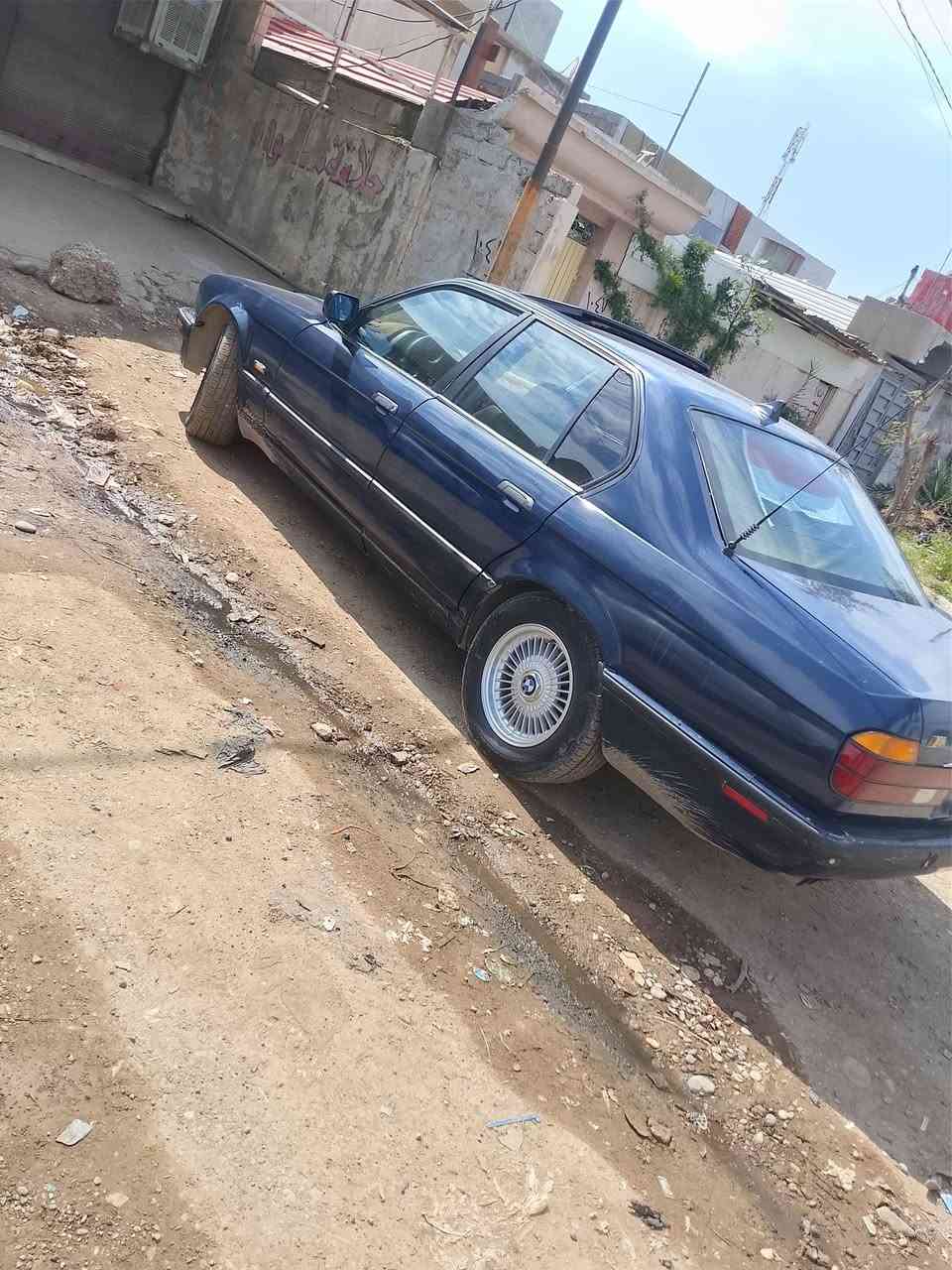 السلام عليكم بي ام دبليو 735 شرطه التحويل مكينه وقير شرط تبريد شغال صبغ جماليه موديل 91 سوق جماليه سعر 40 بها مجال ***********
