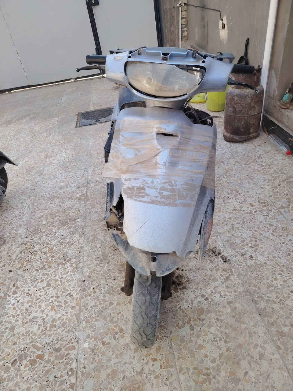 دراجه فراشه فحل شغاله ابيع كومه حديد رايد مراوس بدراجه فراشه نضيفه ونطي فرق مكاني نجف حي ميسان


**إذا كنت صاحب هذا الإعلان وتريد حذفه لأي سبب، رجاءا أرسل رسالة إلى الدعم الفني**