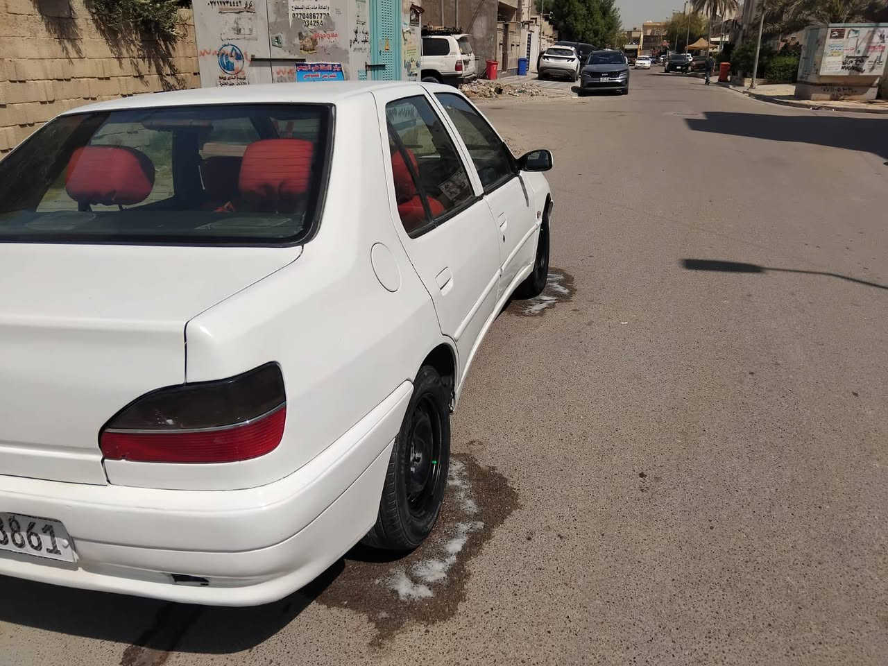 سلام عليكم
بيجو 306 رقم بغداد بأسمي سيارة نضيفه كير مكينه وصدر تبريد تدفئه مصبوغه حزام للجماليه دواخل السياره نضيفه 
السعر 38 $
بيها مجال بسيط 
المكان بغداد زيونه
الرقم ***********
