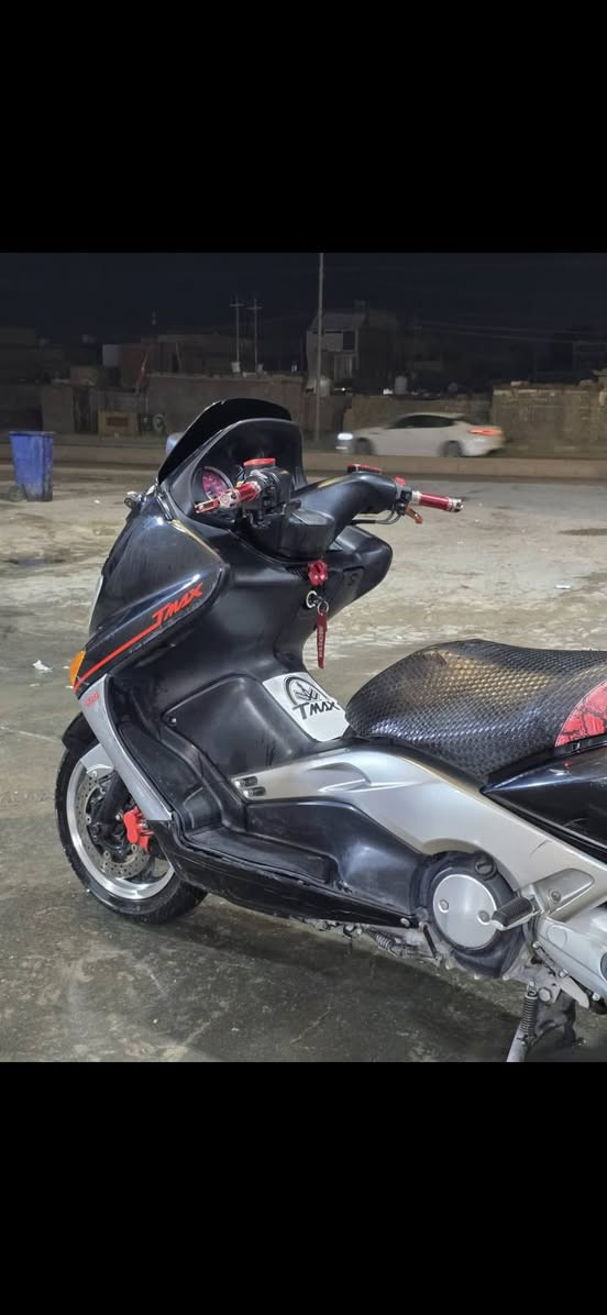 تي ماكس ٢٠٠٨ 
للبيع // ناصريه مركز 
مكينه كفاله
كفرات اصليه
كهربائيات شغال كله
تايرات توني شاده قبل سبوع
اكزوز رياضي
دشبول احمر 
كشن احمر واسود 
سيوج ٣ سكيورتي
تجوه خلفيه
لايت ناصي عالي زنون اصلي
دهن موتل الاصلي توني مبدل قبل يومين
بانزين كله محسن وسوبر العادي ما شايفته 
بيها منفيس + مكاتبه .
*********** واتس واتصال .
السعر ٢٣ وبيها مجال بسيط كلش
