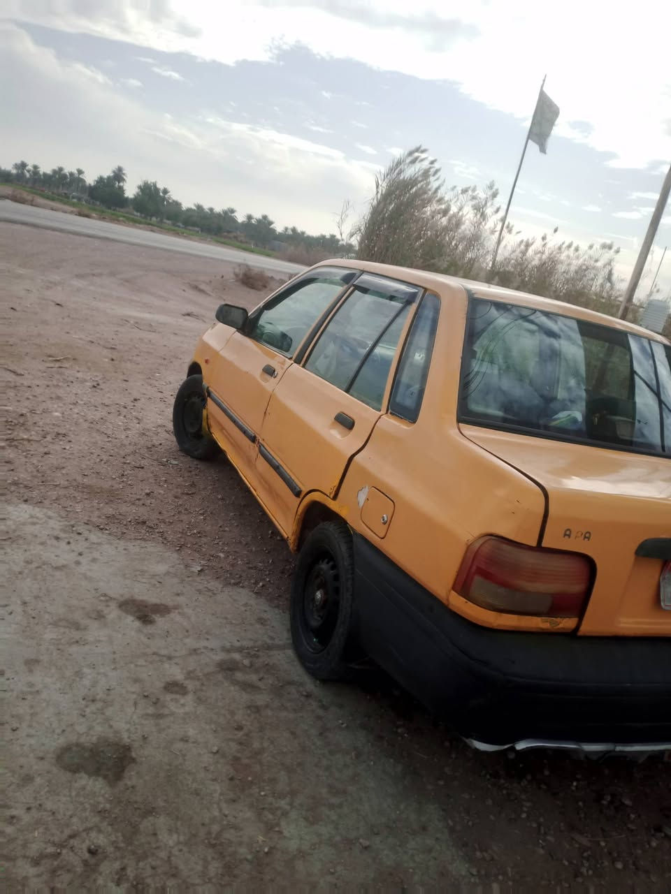 سلام عليكم
مكينه كير جدد صالي يومين شادهن سيبا 12 
كلشي شغال بيه رقم صدامي بيع كوم حديد لحد يسئلني ليش وعليش كوم حديد سعر مليون 200 مال بيع ***********
