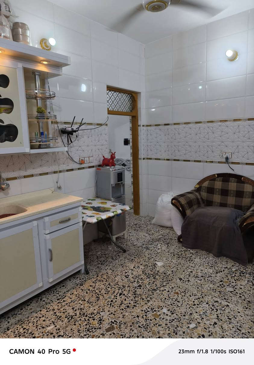 السلام عليكم
دار 100 متر طابوا صرف للبيع بناء حديث درجه اولى اساس وسقف كونكريت طابق واحد حي النداء شارع المكاتب مقابل جامع أمناء الرحمن

للتواصل واتساب فقط ***********
