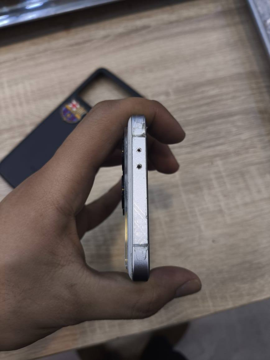 السلام عليكم
بوكو F6 pro مستخدم 6 اشهر فقط 
الذاكرة 512 
الرام 12 
المعالج سناب دراكون 8 جين 2 
الفريمات 120 fbs 
السعر 500 وبي مجال بسيط 
العنوان الانبار الرمادي 
للاستفسار اكثر ***********
