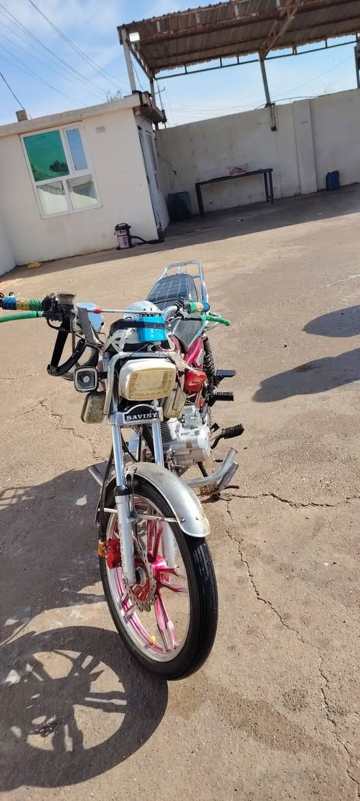 السلام عليكم دراجه سيفان موديل 2021حيل نضيفه سلف شقال كهربائياته شقاله ماعايزه ربع مراوس بتايكر نضيف ***********
