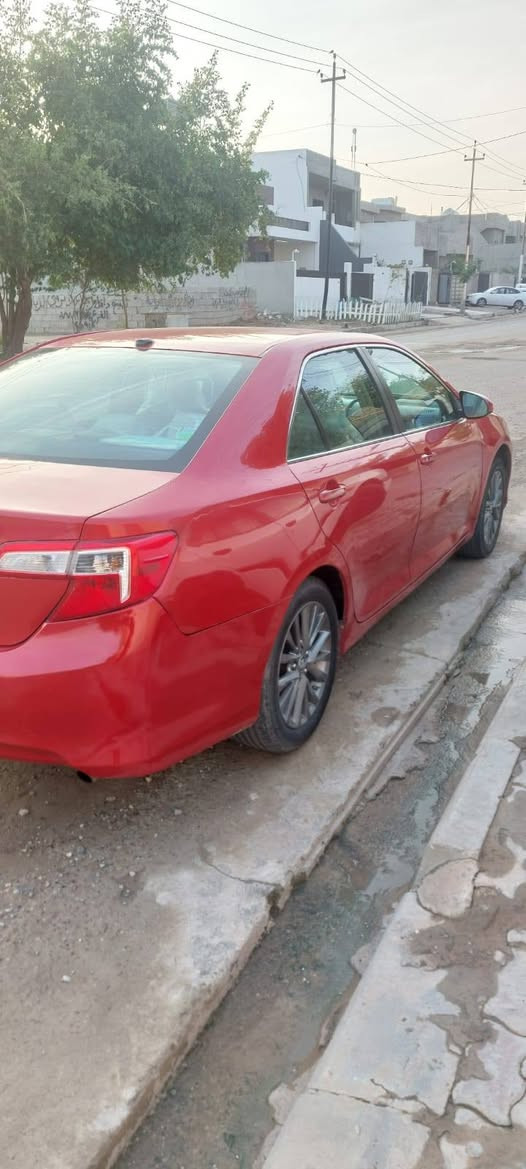 كامري امريكي داخل اصفر بدون ايرباك بدون حادث بدون دواخل بيها قطعه وحده صبغ داخل اصفر شرط التحويل للبيع فقط بدون مراوس مكاني كركوك للاستفسار الاتصار بالرقم *********** كركوك, العراق
