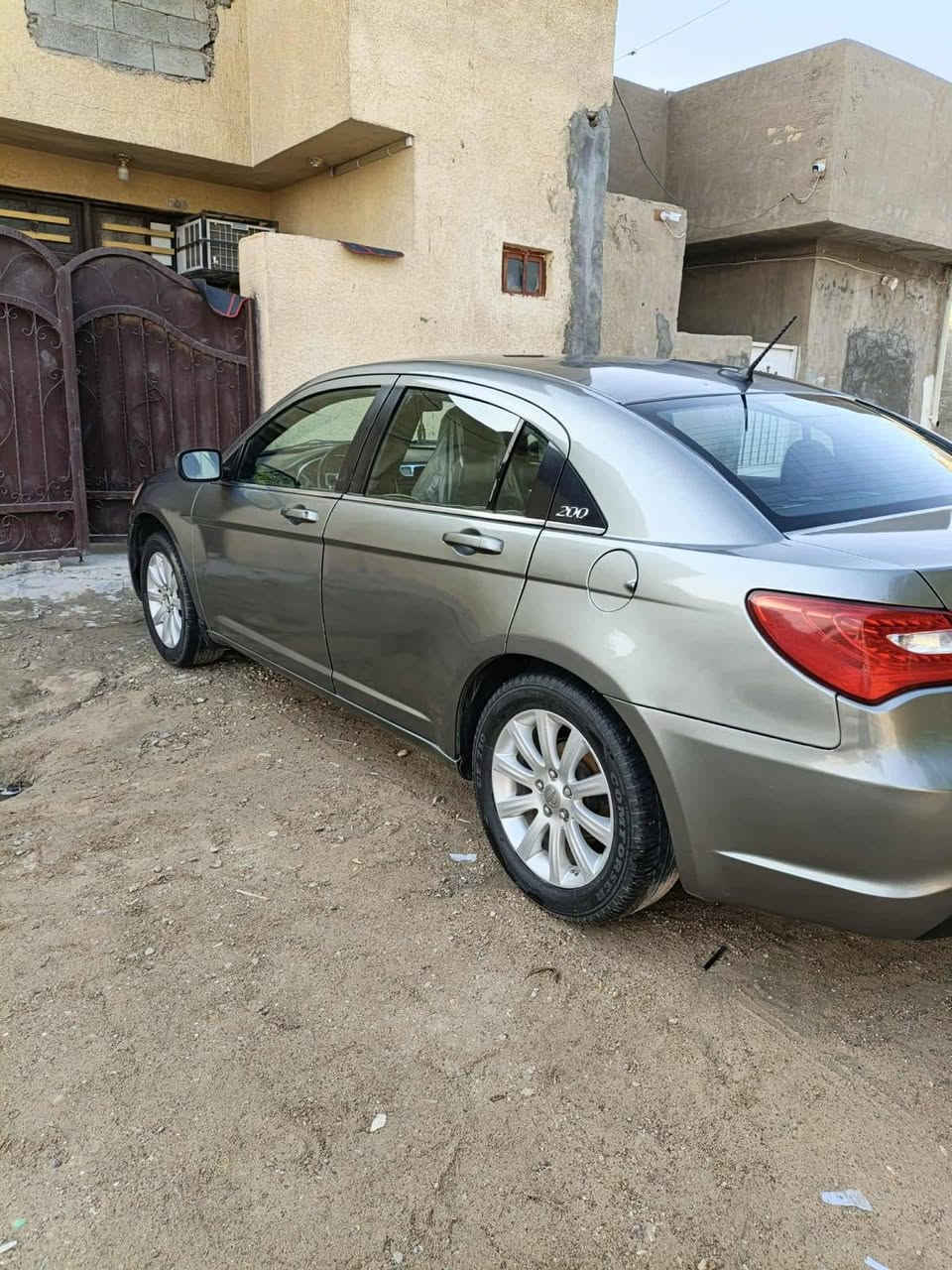 السلام عليكم
للبيع فقط سي 200 موديل 2013رقم بابل
مكينه كير تبريد خير من الله
نقصها حداديه
مكان السياره بغداد
السعر 73
لاتصال ***********
