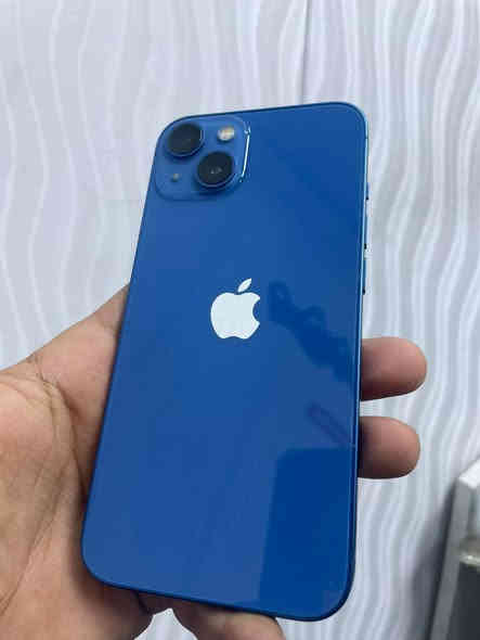 #مستخدم ايفون 13 وتر بروف مكفول 415 🔥بلاش 
اذكره 128 
بطاريه 91 🔋💯
كامل ملحقات مع وصل ضمان ستبدال 5 أيام عن ايي خلل كارتون مطابق وكيبل شحن 
السعر 415 الف فقط 🔥🔥
كربلاء حي العامل سوق الأخير بدايه شارع السبيس مجمع العرداوي *********** ***********
