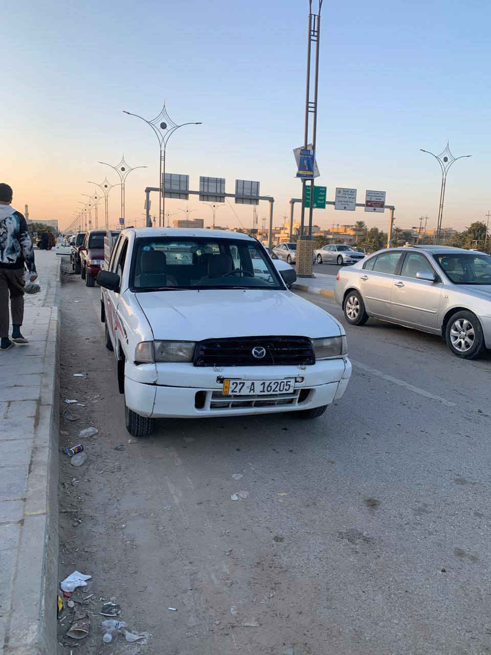 سلام عليكم بيكم مادزه ٢٠٠١
محرك ونجي  كير عادي
رقم دولي ذي قار سنويه ٢٩
بسمي  سياره السعر ٤٠
***********
