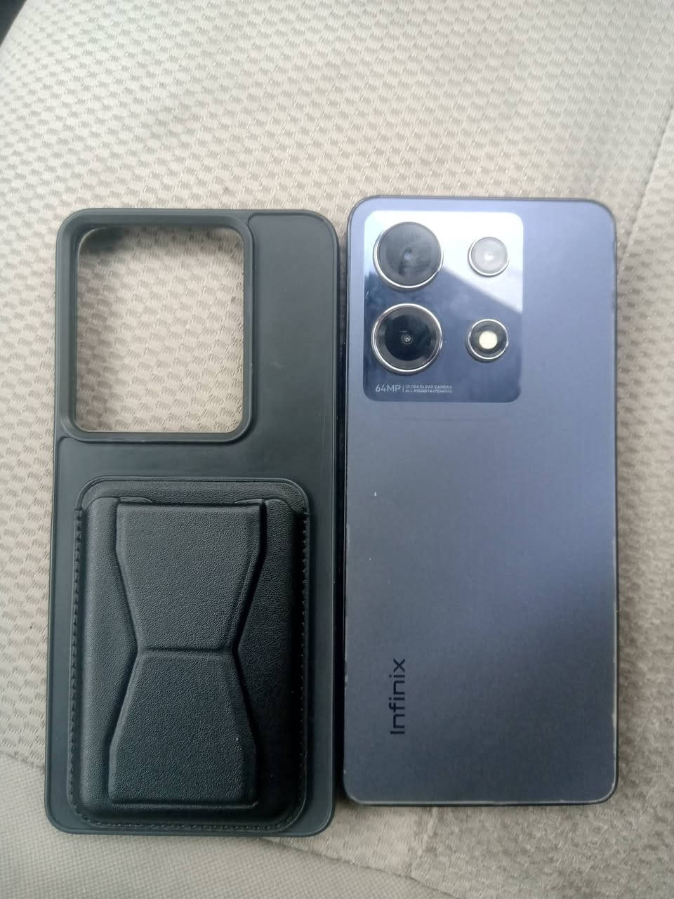 انفنكس نوت 30 بدون ملحقات
ب125 وبيه مجال


**إذا كنت صاحب هذا الإعلان وتريد حذفه لأي سبب، رجاءا أرسل رسالة إلى الدعم الفني**