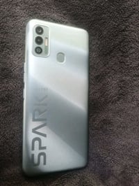 تكنو سبارك 7 • ٦٤ جيجابايت • بطارية ٦٠٠٠