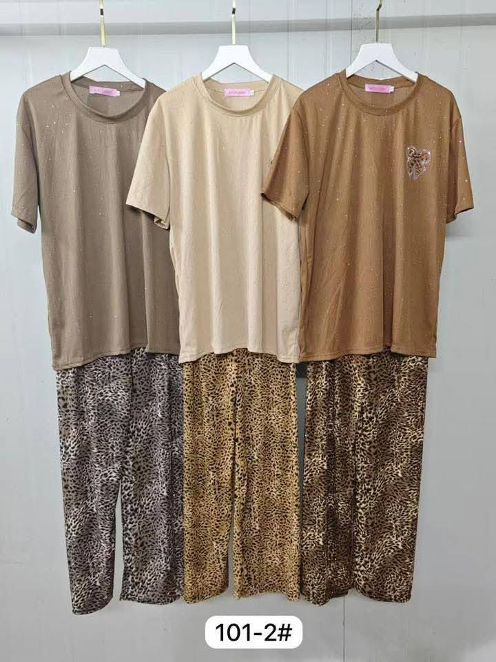 بس ب 8.000 آلاف دينار ♥️😍

قياس فري سايز يلبس من عمر 12 سنة الى 20 سنة 👌

متوفر ب 7 الوان

♠️زبائننا ومتابعين ازياء محمد الزبيدي ♠️
حصرأ وجديد متوفر يمنا 😍

استمتع بتخفيضات حصرية 💙💯

*********** حجز واتساب

👑 كوني  الملكة 👑

عنوانا/الكوت/ داموك 150 مقابل مدرسة الطوعة للبنات 

للطلب والحجز 📦📫 مراسلة البيج 

لحجز اي موديل .. ..

1. اختيار الموديل المحدد .
2. اختيار اللون المحدد .
3. ذكر رقم القياس او الحجم او حرف القياس .
4.عنوان صحيح مع اقرب نقطة داله + رقم شغال 
ملاحظة جدا مهمة❌✋🏻 الكم حبايب . التأكد من الطلبية وفحصها جيدآ بوجود المندوب غير مسؤولين بعد مغادرة المندوب ولا يحق الترجيع او الاستبدال ..سعيدين بكم لاختيارنا 💙

تتوفر خدمة توصيل 🚖 داخل الكوت 

 تتوفر خدمة توصيل 🚖 للمحافظات أيضاً
