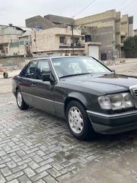 وبركاته للبيع مارسدس دب 300s. موديل1992 مكينه وكبير بطه جديدات  مكينه ...