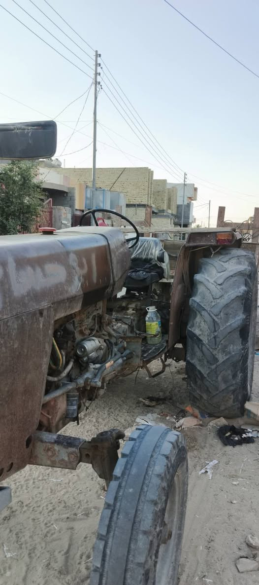 السلام 
فوركسن للبيع موديل 75 كامل من كلشي رقم سنويه باسمي السعر خاص***********
