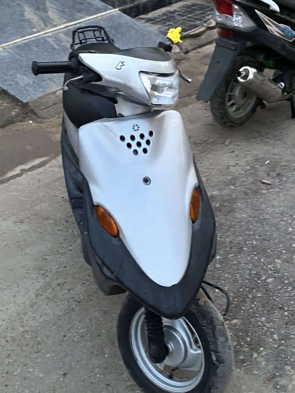 يوماها تسعه زروف صاله شهر طالعه من الوكيل الدراجه فول ومكوفل كفاله عامه اادراجه من الطول للطوله مكينه ما فتحوه كهربائي كله شغاله تواصل مازنجر على هذا الحساب او واتساب فق على هذا الرقم ***********
