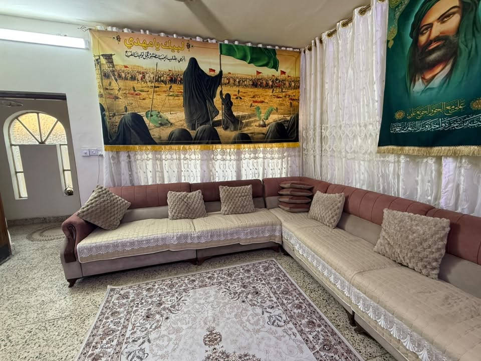 السعر٤٥٠ بي مجال بسيط
بغداد 
للاتصال ***********
