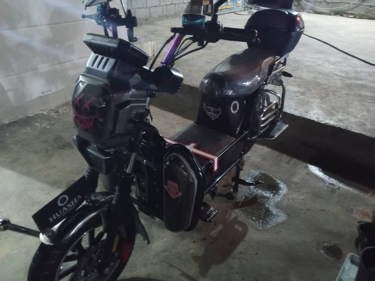 سلام عليكم ماطور شحن للبيع هيوشا موديل(2024)
*شرط النضافة بطاريات عل فحص جديدة صالة شهر ونص 
*السعر [650] بي مجال قليل 
*المكان: هيت/المعمورة 
*يرهم مراوس بموطور بوليس


**إذا كنت صاحب هذا الإعلان وتريد حذفه لأي سبب، رجاءا أرسل رسالة إلى الدعم الفني**