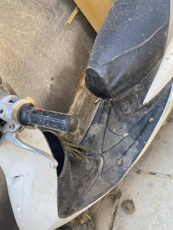 عمي خذوه مني ليش بقيه بشمس والمطر عصفوريه شغله معدل 60سالف هندر ليت بك ليت هورن شاير ربع ما ذب عليه (ابيع اعله سعر ابيعه)***********
