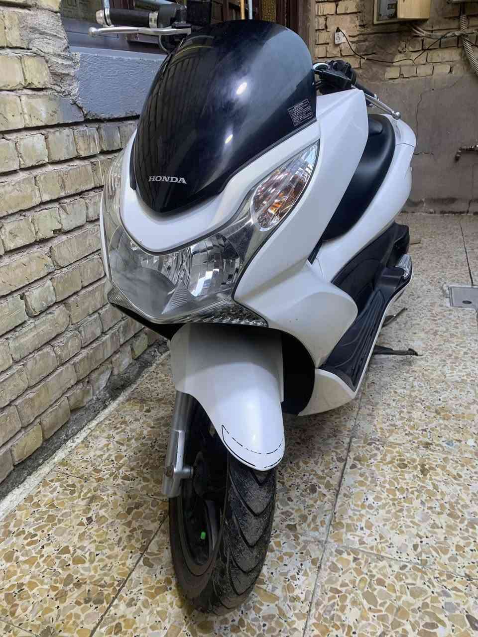 سلام عليكم جيل اول للبيع ياباني JF
لون ابيض صدفي دراجه مال جناي جديده كلش وناعمه محرك 125 و بانزين محسن ودهن مزويل دراجه مكفوله كفاله عامة ما بيها نقص جاهزه ونضيفه ع وضع البلادي  وأحلى من صور  مكاني بغداد شراي يتصل ويدلل ***********
