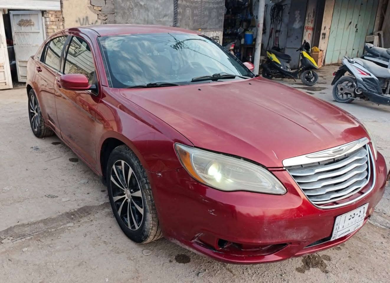 كرايسلر c200موديل 13 رقم دياله مشروع وطني بيها جراد بسيط بالقماره  وكمبريسر تبديل مكاني حله شارع 60  واتواجد  بغداد اوقات الدوام *********** السعر 68 وبيها مجال قليل
