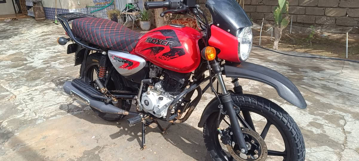 السلام عليكم ورحمه الله وبركاته دراجه للبيع موديل ٢٠٢٢ رقم انگليزي الدراجه بسمي تحويل ثاني يوم  السعر2400وبيها مجال الدراجه جديده  المكان البصره قضاء المدينه ***********
