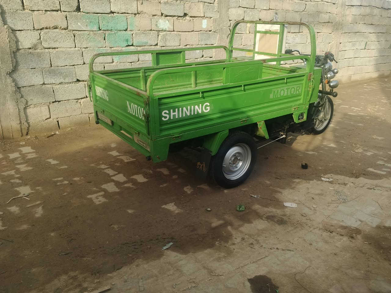 السلام عليكم ستوته للبيع موديل 2022 مقفوله كفاله عامه المكان كربلاء طويريج ***********كربلاء طويريج سعر 1,750
