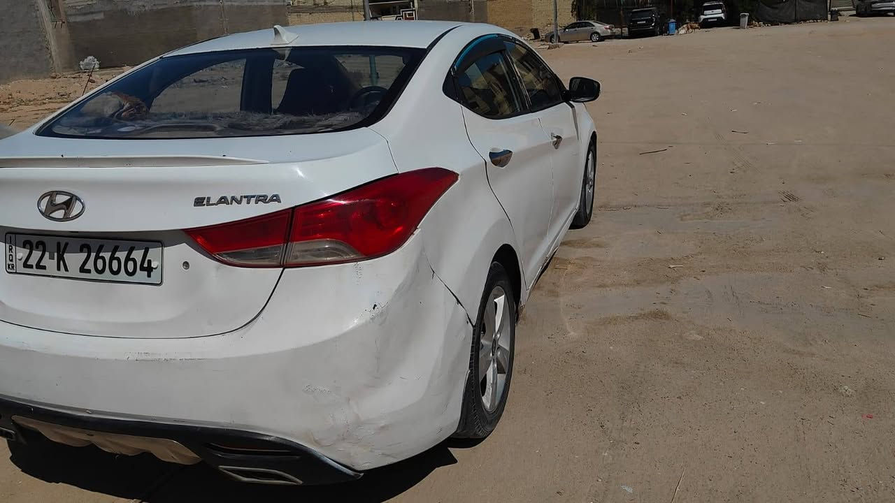 سلام عليكم النترا 13خليجي بيها قطعتين ابيع عام.
سيارة اشاير بل مري شاشة..+دمام  غرفة مرتبة بيها دوسة ما معمرة سيارة ناصية وطاخيها  مكينه 1.8 تدفئة شغالة تبريد بي مشكلة. سعر 88وبيها مجال تعال افحص واقتنع ودلل مكانها كربلاء  ***********
