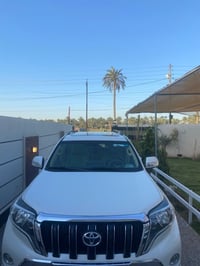 برادو 2014 TXL ماشيه  130 مكفوله ماعدا بارد اصغير بالجاملغ الخلفي وبار...