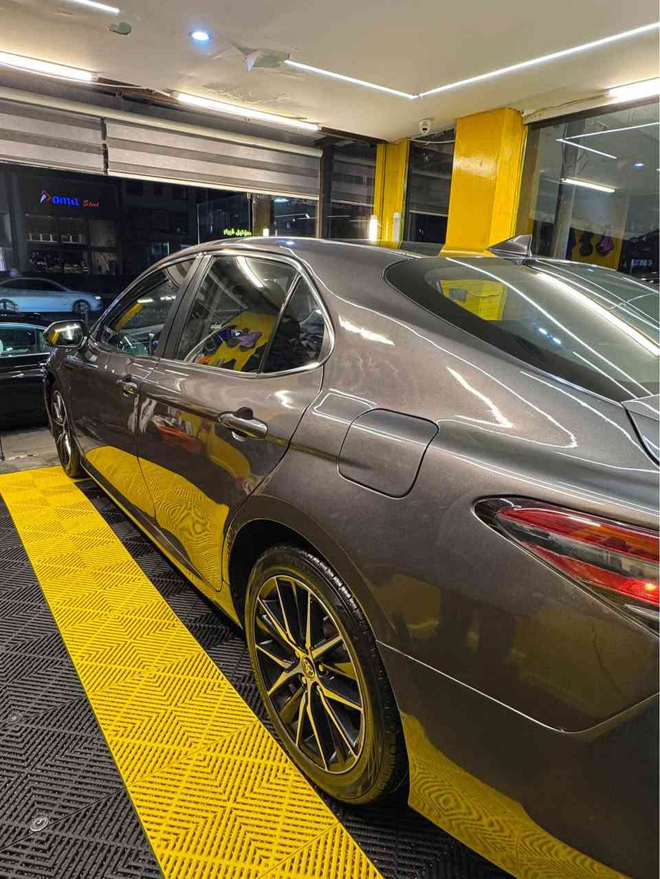 تةنها بؤ فروشتن گورينةوه ناكةم 
مواصفات LE
موديل 2022
دوو پارچه بوياغ چاملغى و دةرگاى پشت سايق 
ئيرباك بس شانى دواوةى سايق تةقيه 
پشت و پيش كةپس 
گير و مكينه و كارةبايى هةموو بةشةرت 
تحويل و غرامه بةشةرت 
شوين هةولير 
رةقةم شانصى دامناوه 
باقى هةموو گيانى بةشةرت 
سعرى 183 كةميك معامةله 
*********** أربيل, العراق
