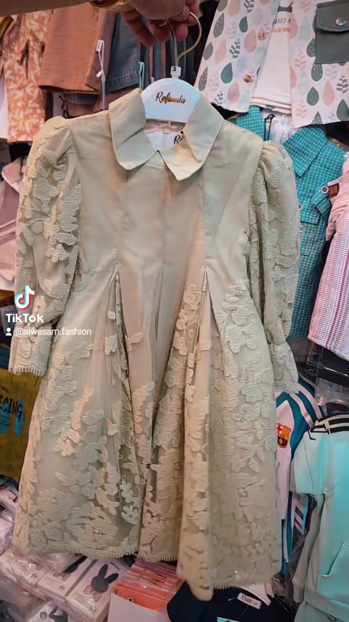 ✨🌸 وصلنا الجديد لأحلى البنوتات 🌸✨
فستان بناتي ناعم وأنيق 👗💖
خامة مريحة وتصميم يخبل ✨
مناسب للأعمار من سنتين الى 5 سنوات
دللي صغيرتج بأجمل الإطلالات 🌷
متوفر الآن لدى
✨ أزياء الوسام ✨
📍القائم - قرب صيدلية الفردوس
📞 للحجز والاستفسار راسلونا على الخاص 💌


**إذا كنت صاحب هذا الإعلان وتريد حذفه لأي سبب، رجاءا أرسل رسالة إلى الدعم الفني**