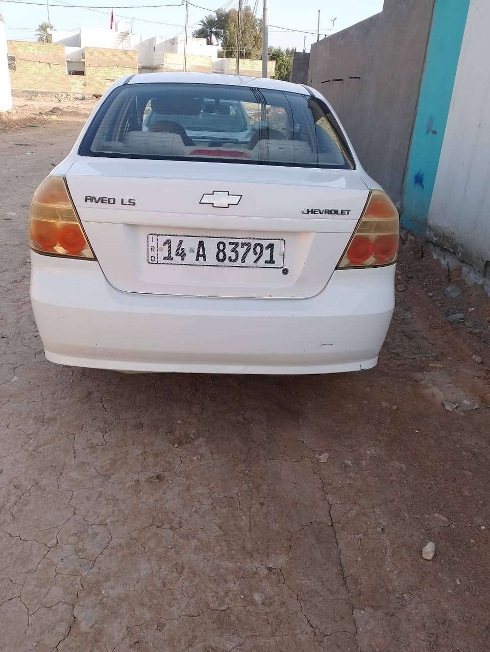 افيو للبيع موديل 2010 خليجي مكينه 1400 السياره كفاله مضرب ومن الصبغ بس بيه رشات صيطه كير مكينه مكفولات السعر 80 وبيه مجال السياره بسمنه ثاني مداور السنويا بل 2029 تنتهي مكان السياره بل النجف رقم التلفون ***********
