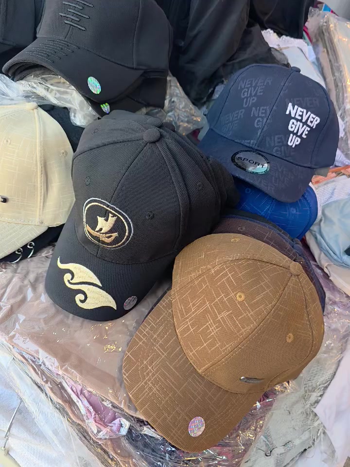 🔥 قبعات "نهاية العالم" - ماركات أصلية 🔥
​وصلت التشكيلة الأقوى! 🧢 ستايل جريء وخامات عالمية.
​💰 السعر: 2000 دينار فقط (بسعر الجملة) 💰

#العنوان
خلف مجمع الوارث الطبي
___________
عمارة دكتورة هدى مقابل كراج السيارت


**إذا كنت صاحب هذا الإعلان وتريد حذفه لأي سبب، رجاءا أرسل رسالة إلى الدعم الفني**