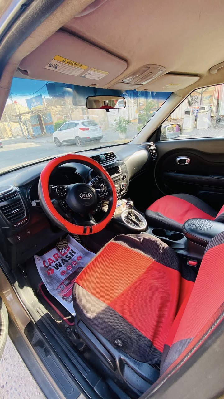 🔥 للبيع كيا صول 2015 – محرك 2000 GDI 🔥
✔ السيارة باسمي
✔ مكينة 2000 GDI 
تم فتح رأس المحرك سابقاً كان بدايه كازكيت وتبدل
 • المحرك يعمل بصورة طبيعية حالياً
 • جاهزة للفحص بأي مكان

✔ كير مكفول
✔ مرايات جانبية كهربائية
✔ تحكم ستيرن
✔ نظام ECO + SPORT
✔ مانع انزلاق (ESP)
✔ تبريد وتدفئة شغال 100%
✔ حدادية جديدة

الضرر السابق كان فقط باب السايق + الباب الخلفي + الجام وتم التصليح. وصوره موجوده

السيارة استخدام يومي وجاهزة للفحص بأي مكان
السعر 95 ورقة وبي مجال بسيط  
للاستفسار التواصل خاص 
مكاني كربلاء المقدسة


**إذا كنت صاحب هذا الإعلان وتريد حذفه لأي سبب، رجاءا أرسل رسالة إلى الدعم الفني**