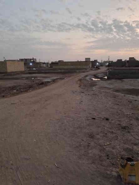 قطعه البيع حي الكوفه فرع المجمع الخير علئ شارعين مساحه 400 قطعه مدفونه كلش مرتبه ***********
