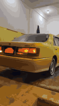 سلام عليكم سياره ملكه موديل 2003 رقم كركوك عدي وكاله واليشتري اسويله وكاله  راعيه بل نجف انطيك مسمسكاته ورقمه واواجهك وياه مكينه وكير 2 ونص فيفيتي كفاله وجديده شرط حداده جديده دواخل شوفت عينك تخم تاير جديد اليت زنون الاصلي كهربايات كله شغاله تقفيل عل ريموت سياره ماتخسر عليه الف  خط سياره ناصريه شطرهه
مصفره الف مامطلوبه هاذ رقمي شراي تصل مو شراي لا تتصل*********** مكاني ناصريه شطره
