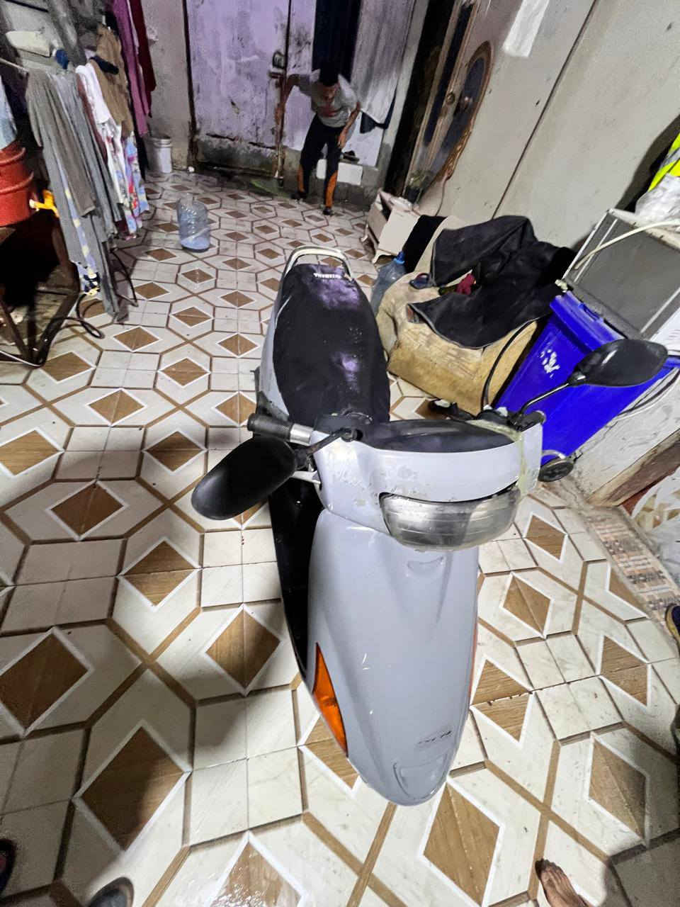 سلام عليكم دراجه فراشه لبييع مكاني البصرة السعر 300 وبيها مجال  ***********
