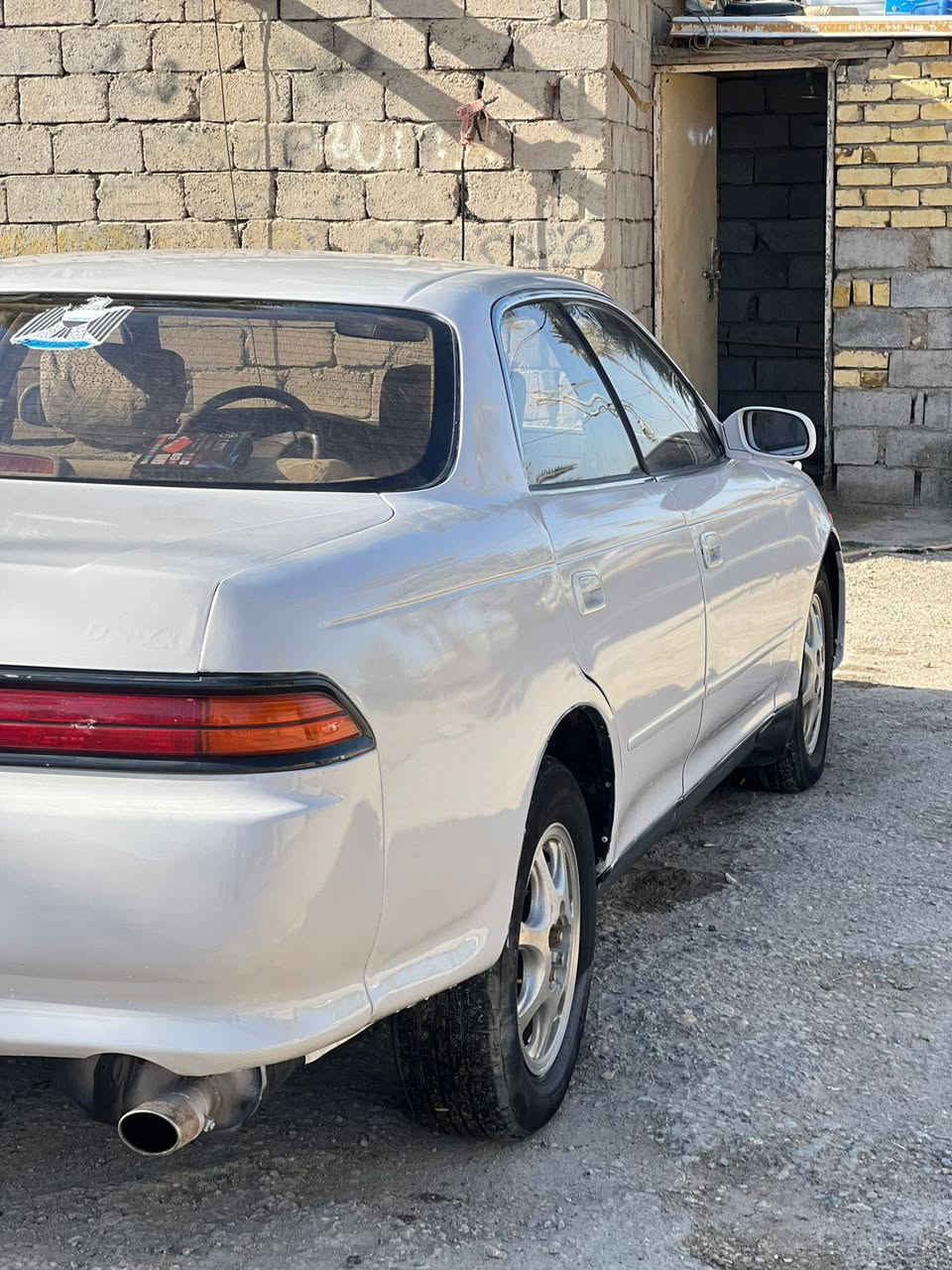 سلام عليكم سياره مارك نفخ  موديل 93 رقم انبار  تحويل مباشر  مكفوله من الكصه ونقل ولعيب الشرعي مكينه ثنين ونص بلاد   عليه غرامت 500  تنزل من سعر   48 وبيه مجال    ***********
