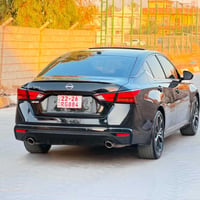 للبيع | نيسان ألتيما SR Plus 2025 فول   اللون: أسود وارد أمريكي الممشى...