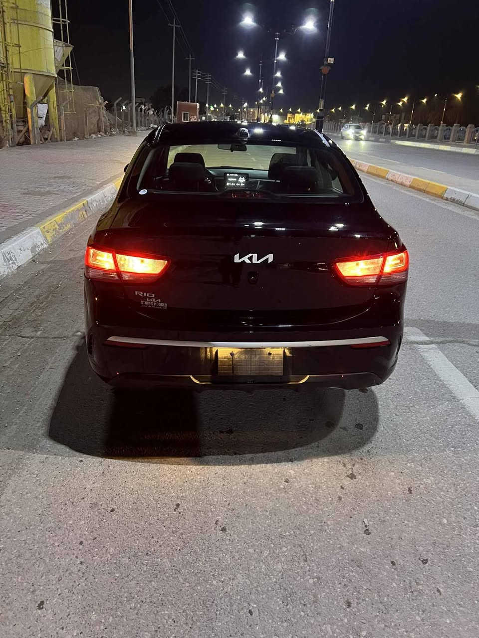 ريو 23 امريكي ممرقمه بيه قطعة وحده والباقي بارد محرك دوش 1600 والكير 6 نمره بدون ايرباك كله سليمه مكان السياره بعقوبة التحرير  السعر 80 //***********
