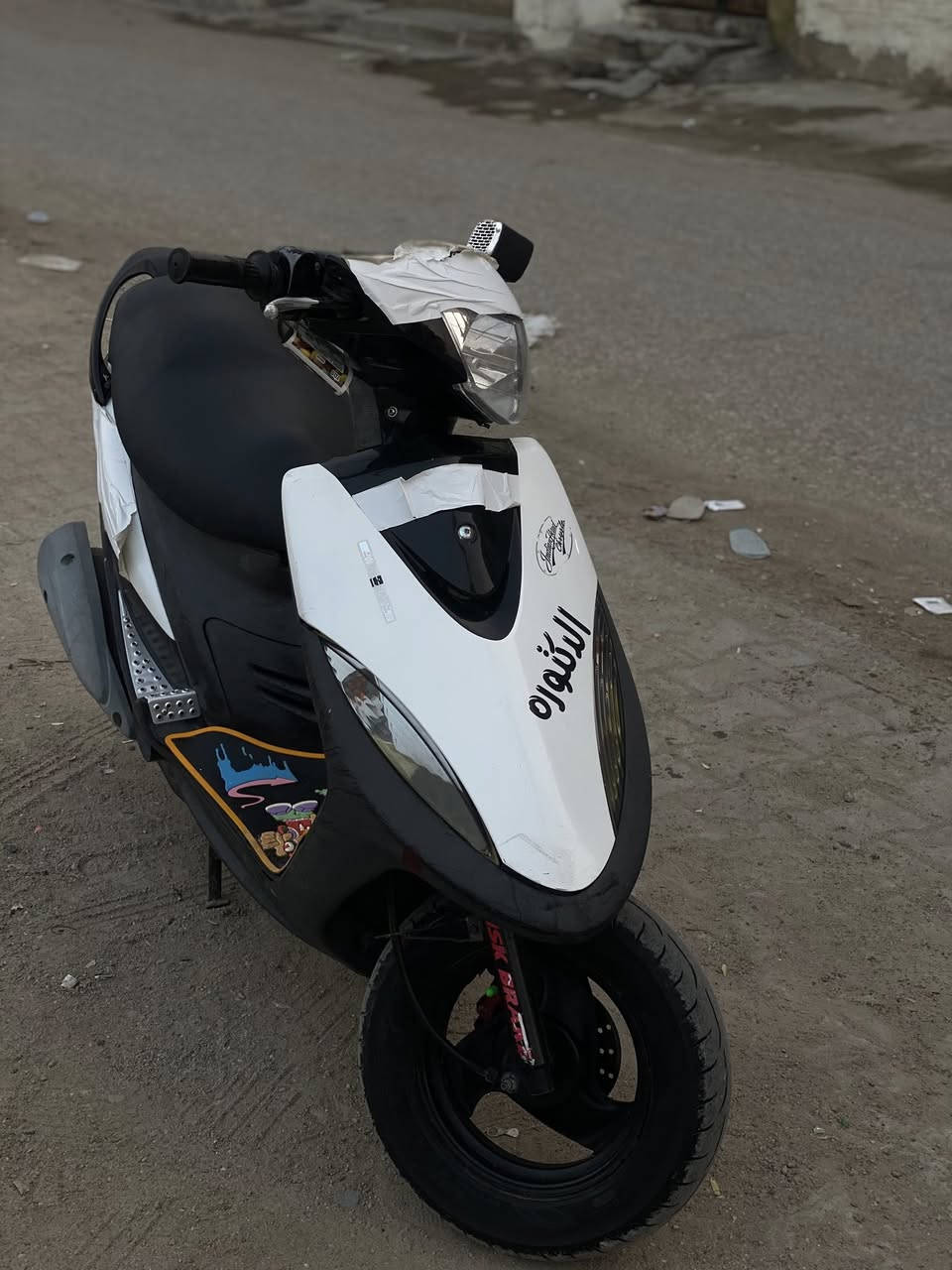 سلام عليكم ماكس عدله دراجه جديده بلجيس مكينه مامفتوحه بلادددد كهربائيات كله شغاله سلف اشاير كيج سرعه كيج بانزين كلشي بلدراجه شغال ماناقصه اي شي الدراجه جديده بمعنه الكلمه مكاني البصره شط العرب الجزيره السعر(900)وبيه مجال قليل حك الجيه رقم التلفون(***********)
