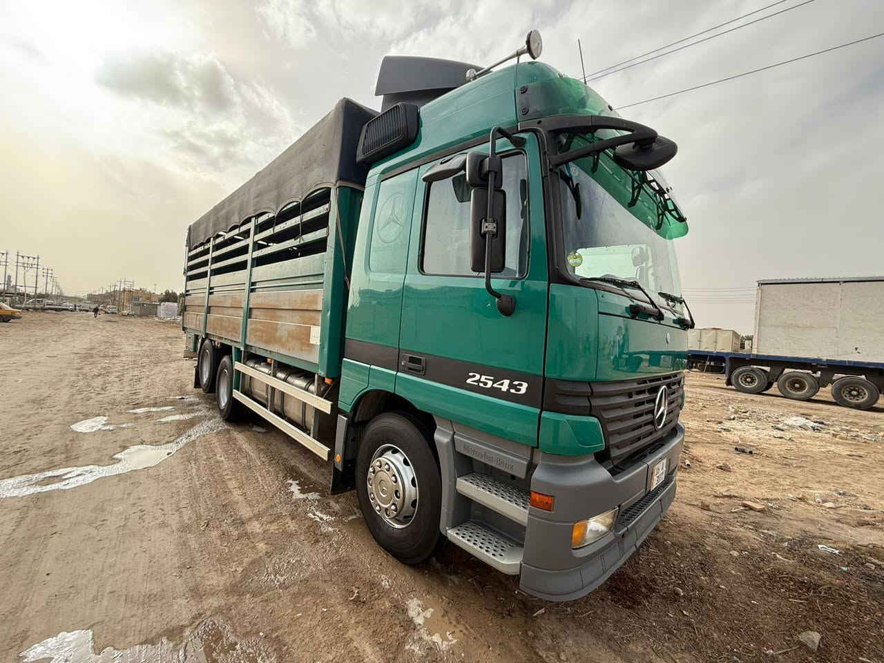 سلام عليكم البيع مديل ٢٠٠٣ اصل محرك ٤٣ جديد سياره عل وظع شريكه مكفوله كفاله عامه تخم تاير برجستون شرط تحويل تبريد تدفيه صوبه رجان المو شراي اليخابرني مكان سيار ميسان سعر ٣٣٠ رقم ***********
