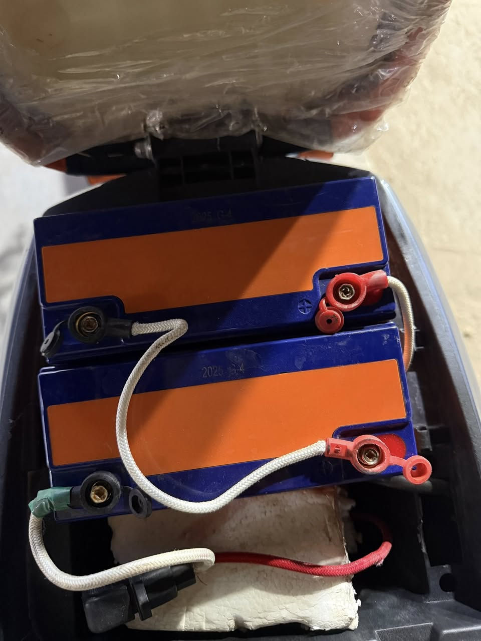 دراجة H900 موديل 2026 بطاريات كبار مستخدمة شهر ماشية قليل سعرهة 425 الف مكاني ابو غريب الزيتون ***********//***********
