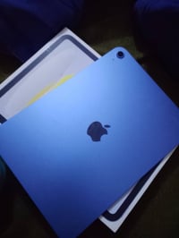 ايباد 11 ذاكره 128 البطاريه 100 صارله سبوع مشتري 07726611858