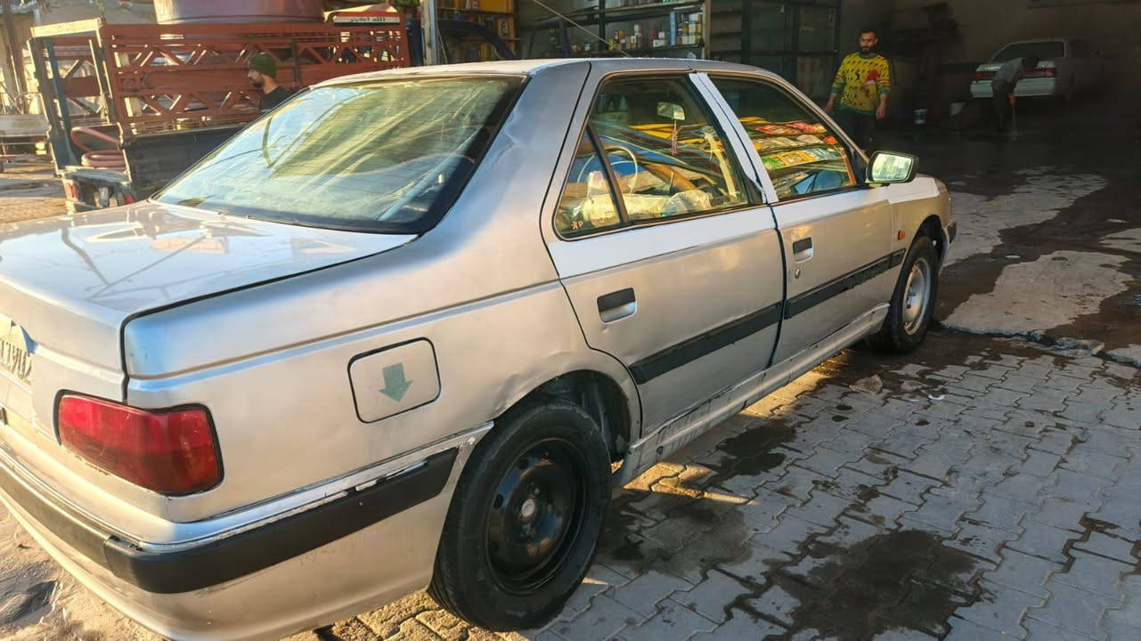 مكلف بالنشر سياره للبيع بيجو بارص 2012 سعر 38وبه مجال ***********
